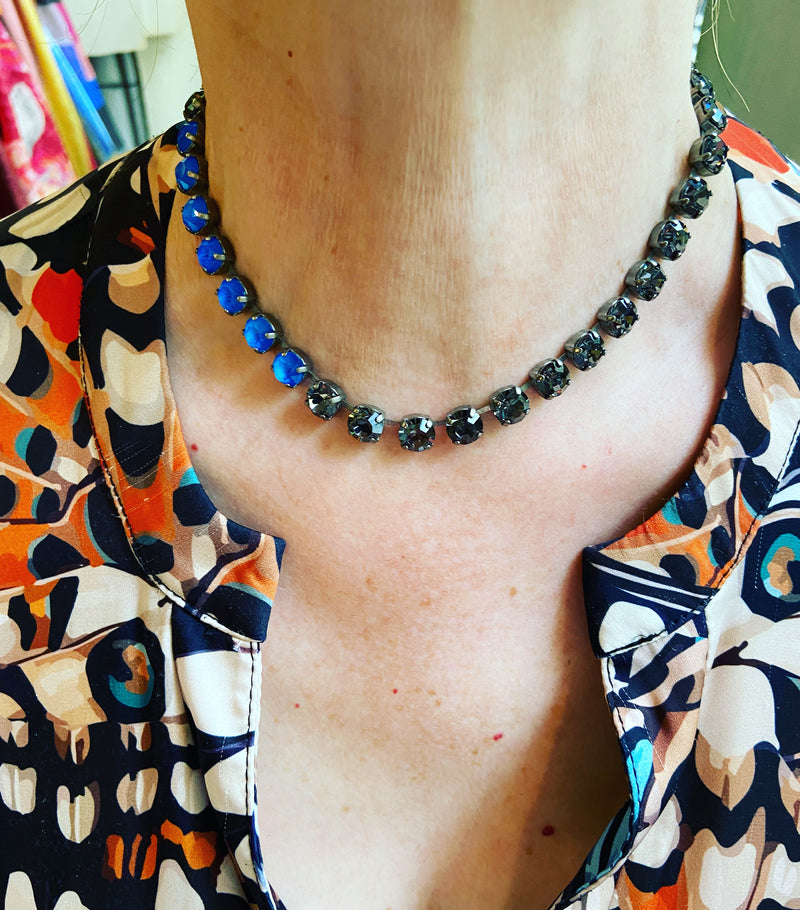 Crystal Rocks Short Necklace- 5 colours mixes