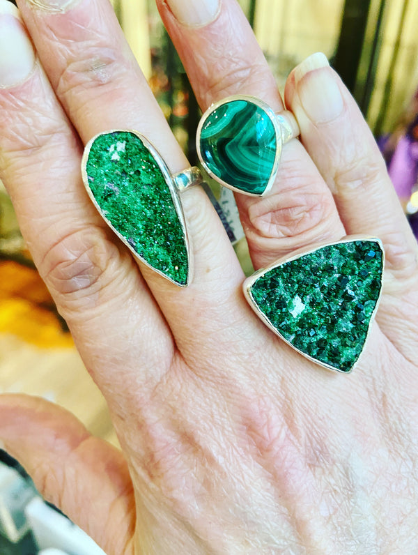 Uvarovite Triangle Ring