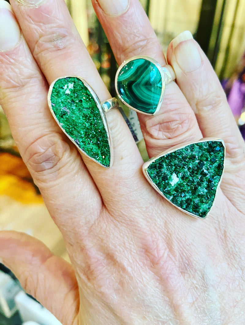 Uvarovite Triangle Ring