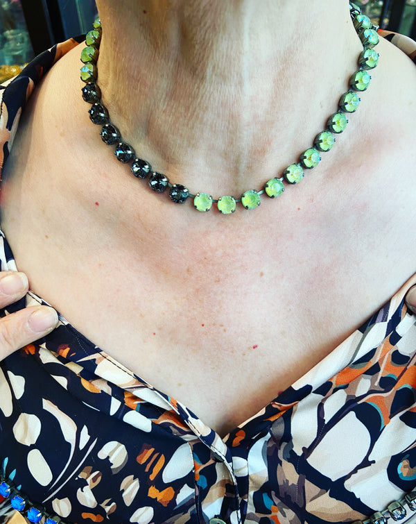 Crystal Rocks Short Necklace- 5 colours mixes