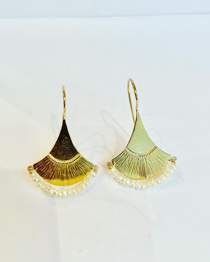 Fan Earrings With Pearl -Gold or Silver