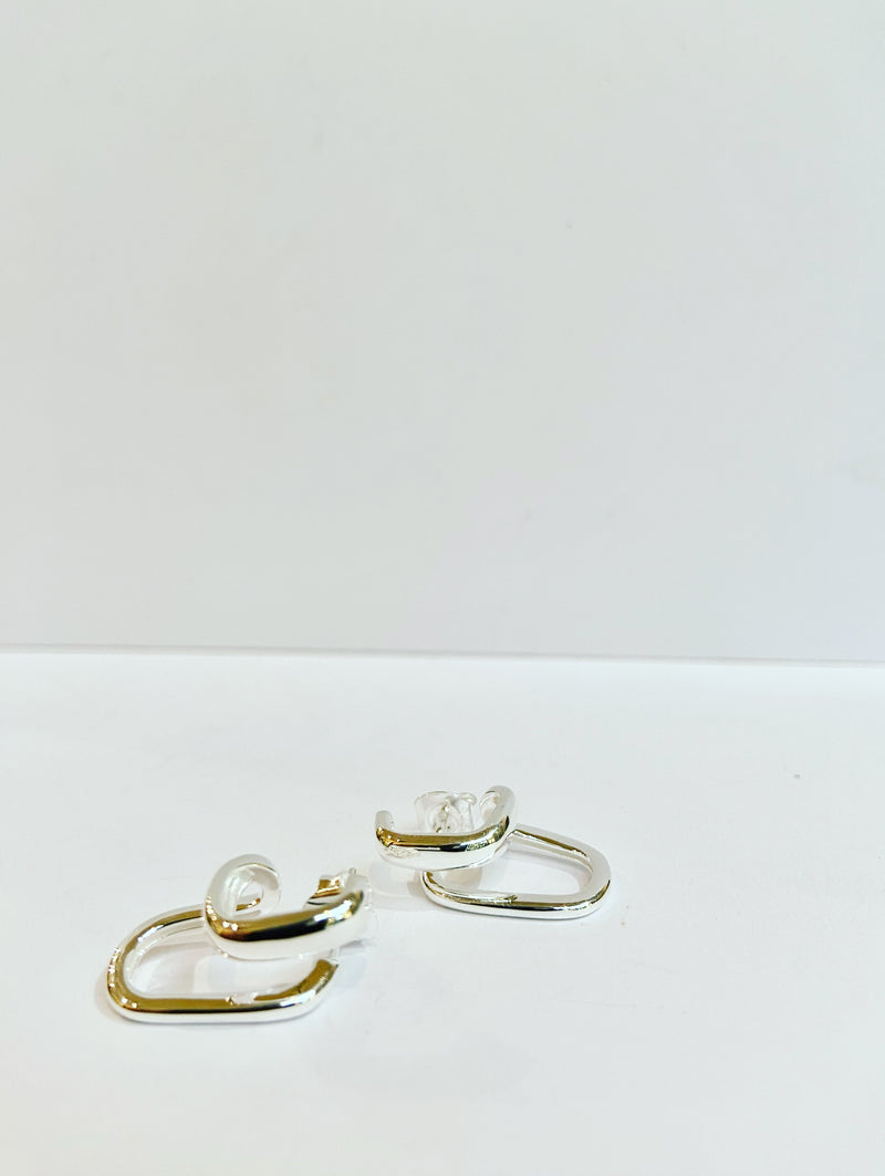 Interwoven Hoops