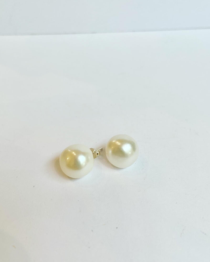 Freshwater Pearl Studs 14mm