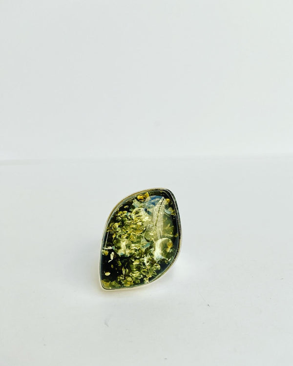 Leaf Amber Green Ring