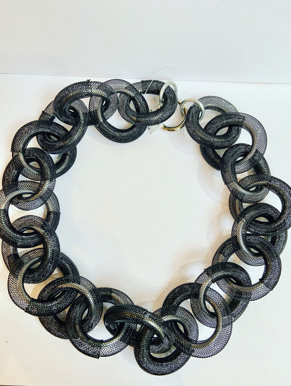 Mesh Links Necklace - 3 colours