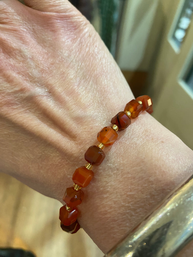 Carnelian Cube Gemstone Bracelet