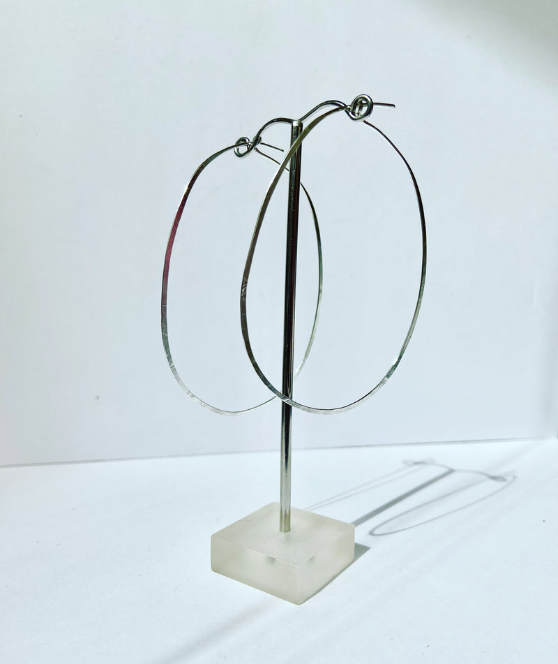 Oval Statement Hoop