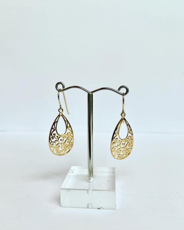 Teardrop Lace Earrings - 3 colours