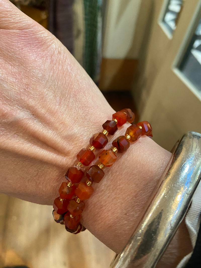 Carnelian Cube Gemstone Bracelet