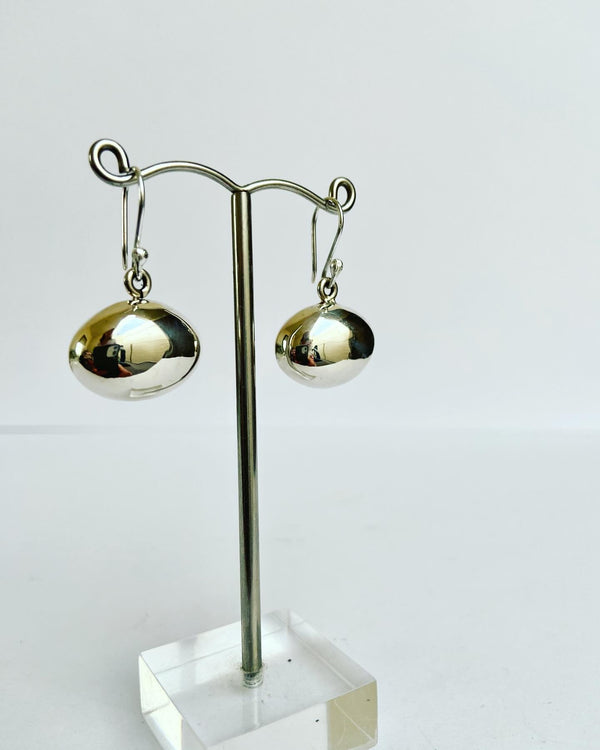 Nugget Oval Earrings