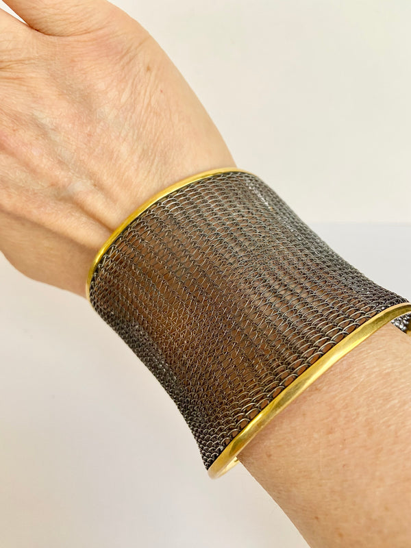 Mesh Cuff - 3 colours