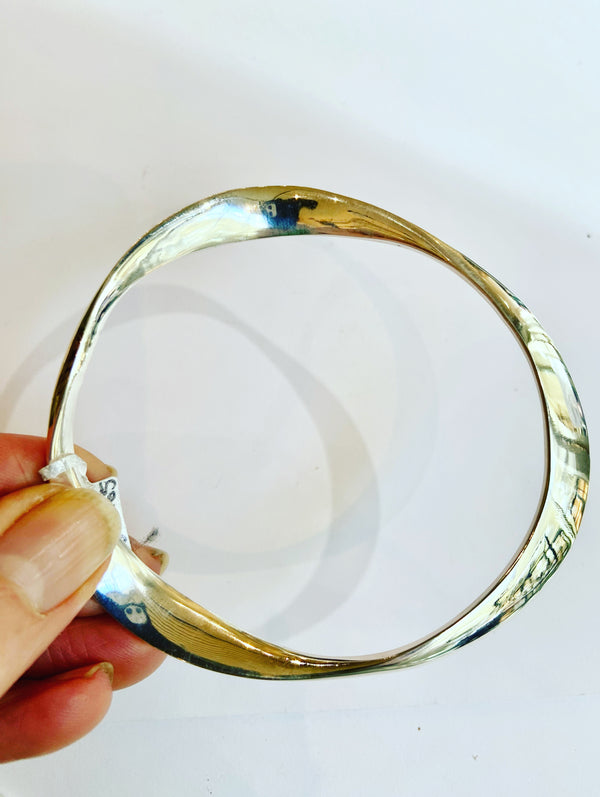 Sterling Silver Wavy Bangle - large fit