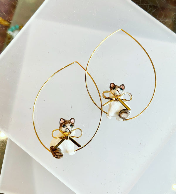 Pussy Cat + Bow Hoops