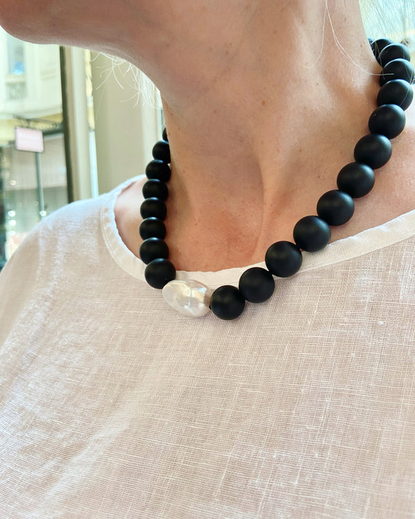 Onyx + Freshwater Pearl Necklace