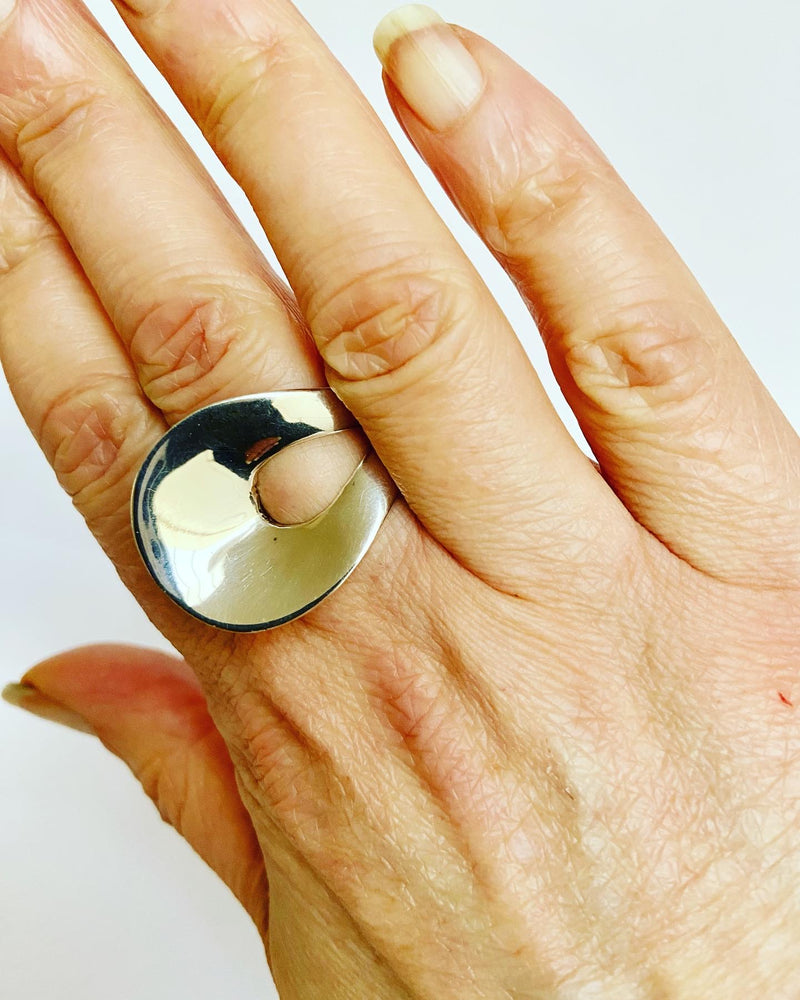 Loop Silver Ring