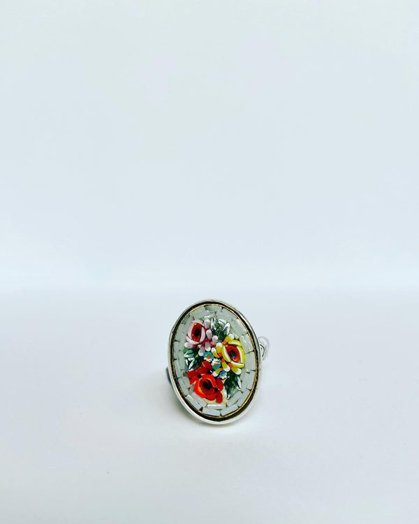 Antique Button White Floral Ring