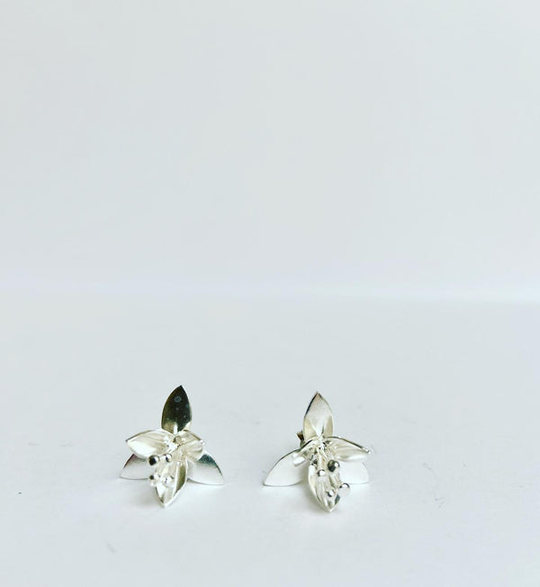 Flower Silver Stud