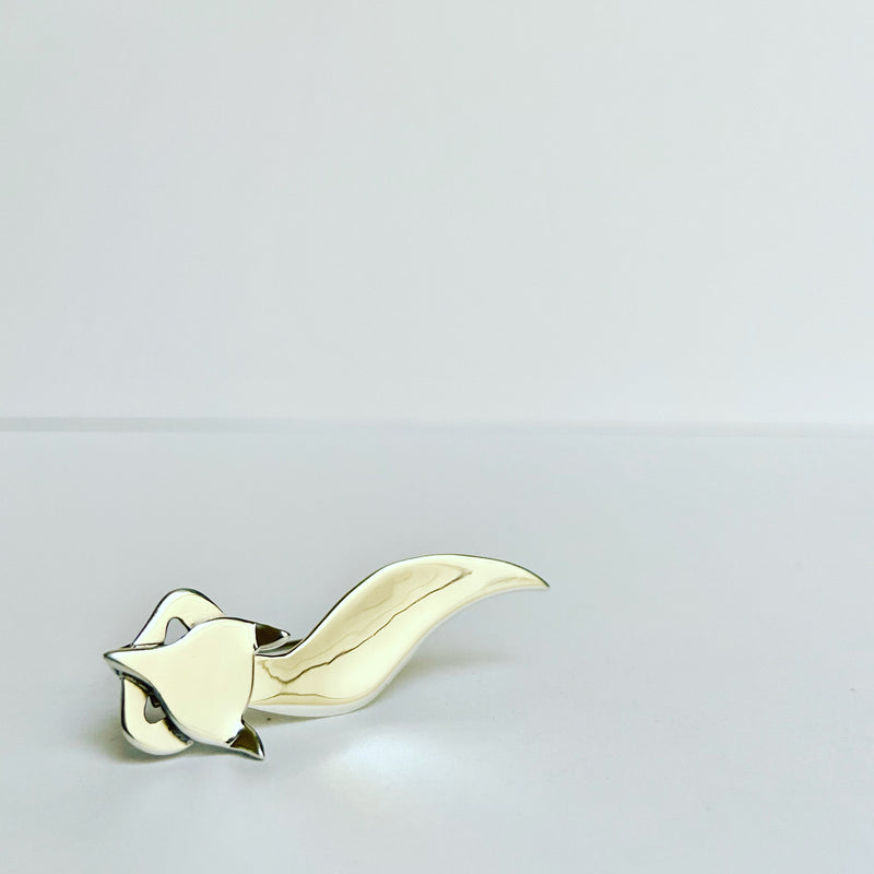 The fox sterling silver brooch