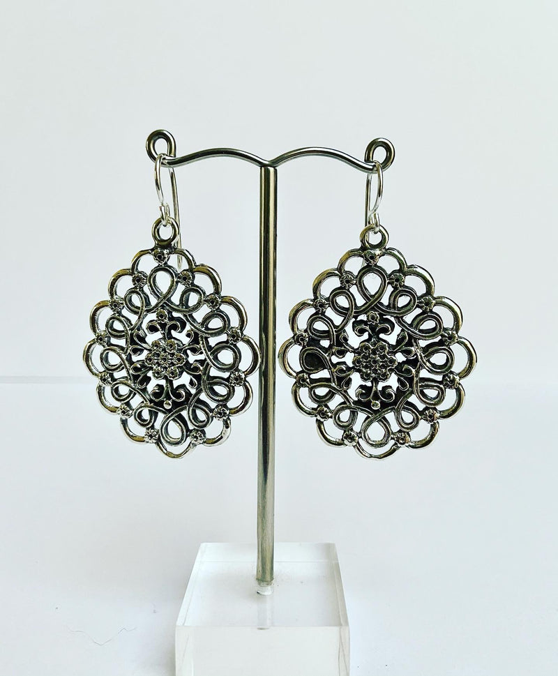 Lace Swirly Silver earrings
