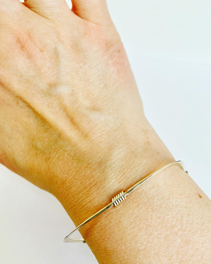 Square bangle