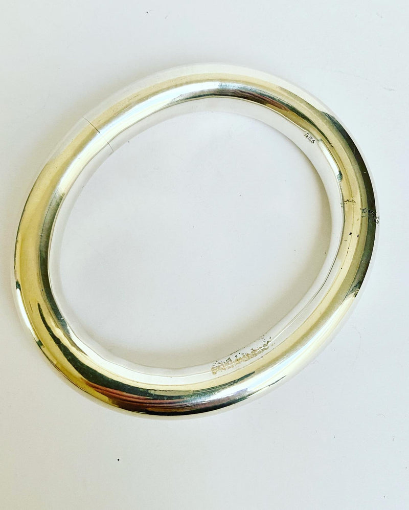 Oval Polished Bangle