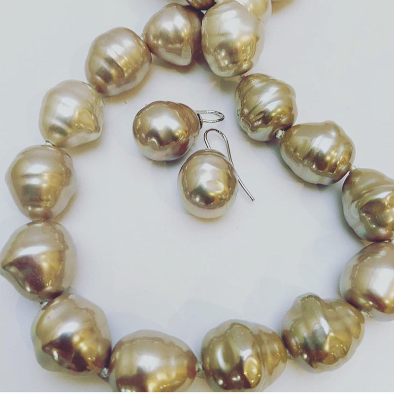 Beehive baroque pearl bracelet