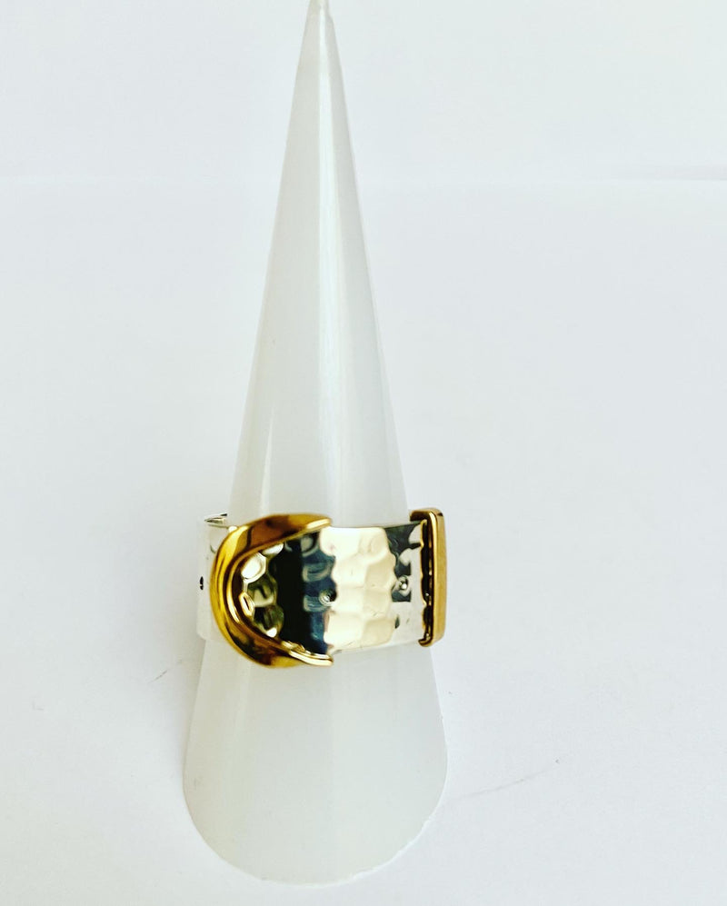 Buckle two tone ring